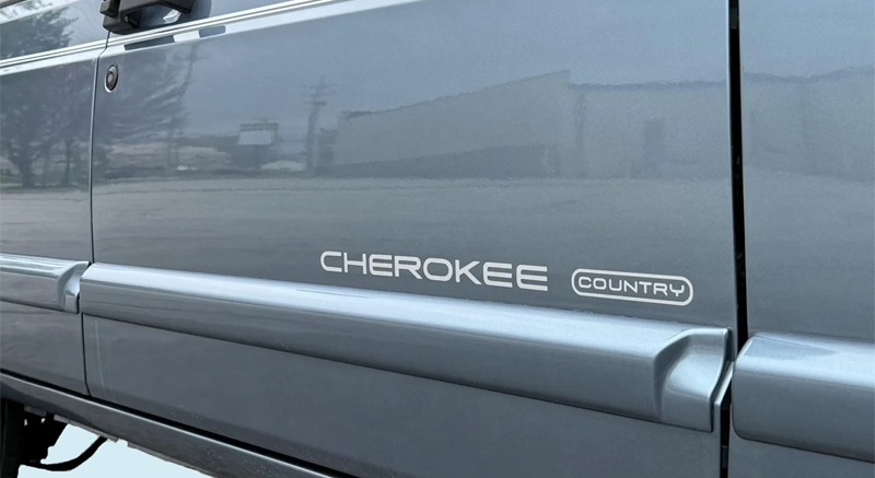 1997 Jeep Cherokee Country XJ Truck